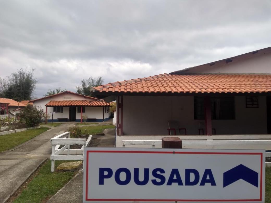 Comunidade Anuncia-Me Guaratinguetá エクステリア 写真